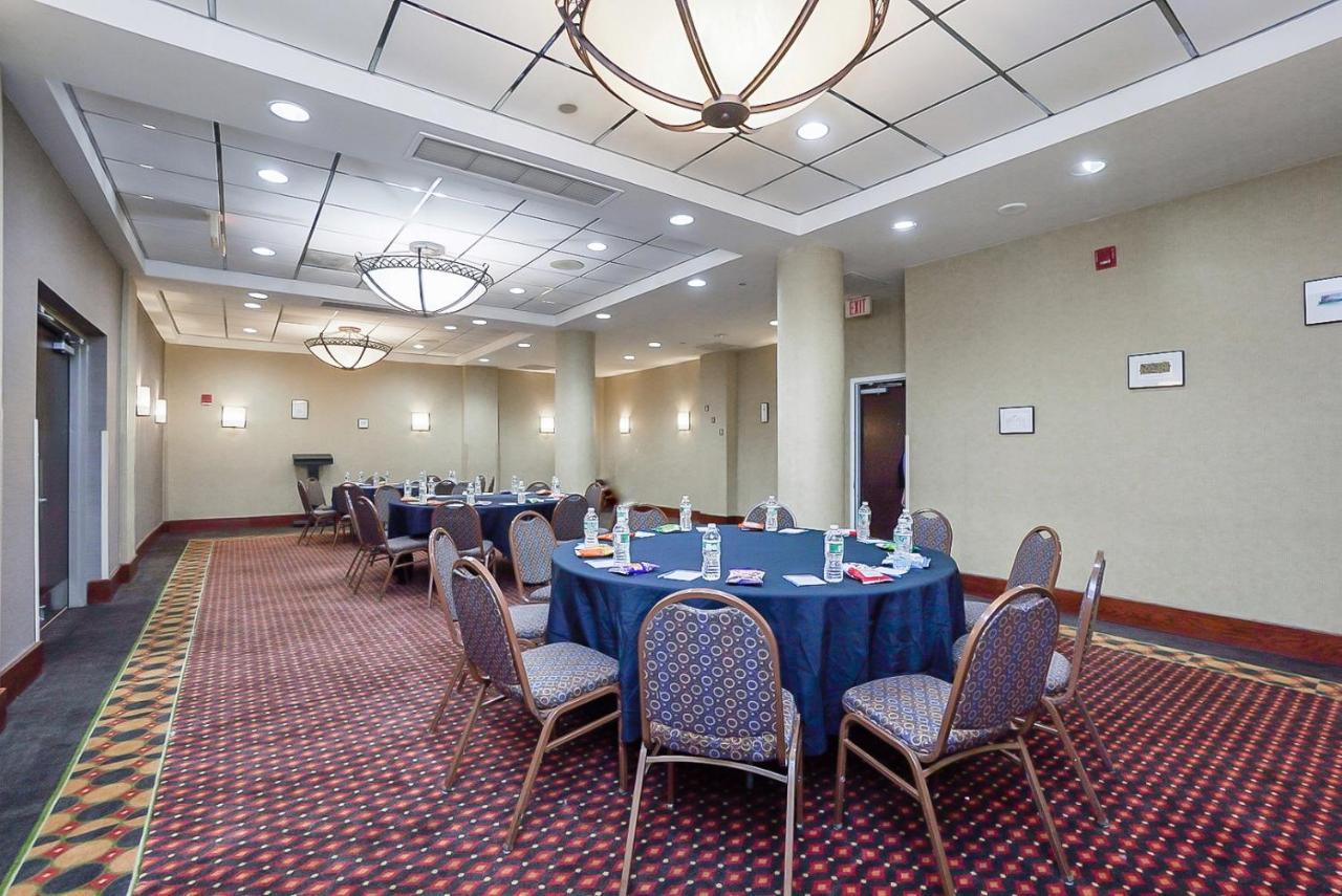 Harmony Suites Secaucus Meadowlands Buitenkant foto
