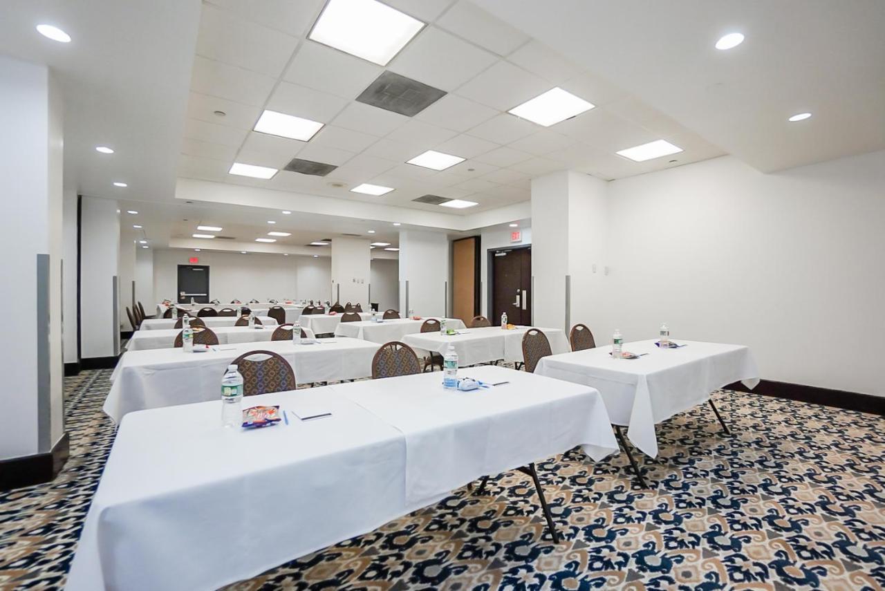 Harmony Suites Secaucus Meadowlands Buitenkant foto